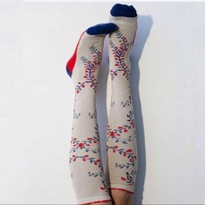 Peony and Moss Accessories - Peony & Moss Vintage Vines Knee Socks Peony and Moss Accessories - Peony & Moss Vintage Vines Knee Socks